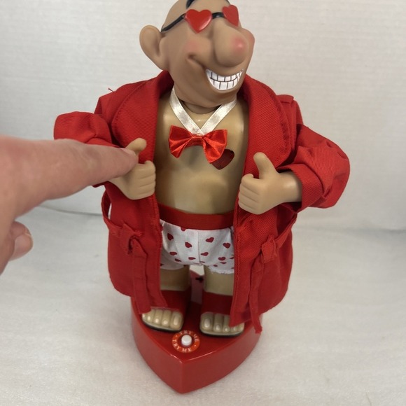 Freddie The Flasher Animated Figure Valentines Day Toy Read - Picture 5 of 11